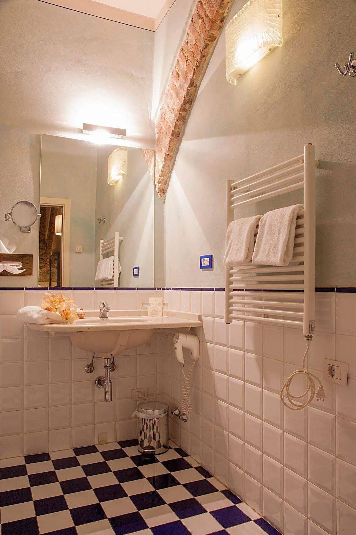 Borgo Sant'Ippolito Country Hotel Ginestra Fiorentina Dış mekan fotoğraf